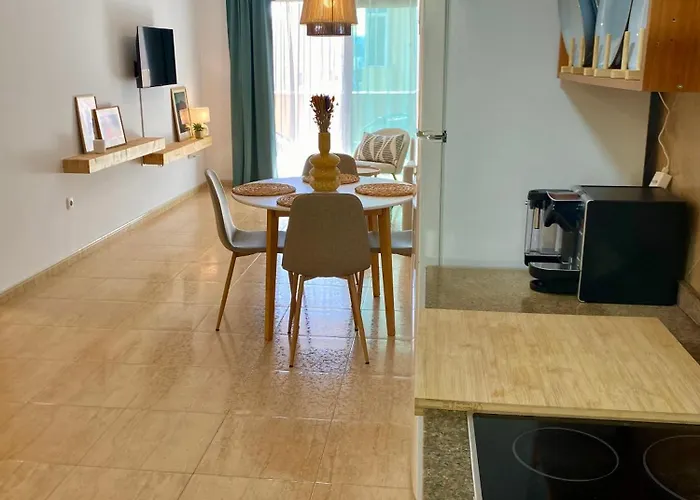 With Rooftop Pool - Tideview *