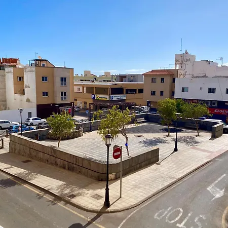 With Rooftop Pool - Tideview Κοραλέχο