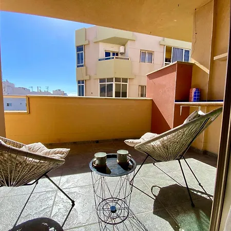 Lägenhet With Rooftop Pool - Tideview