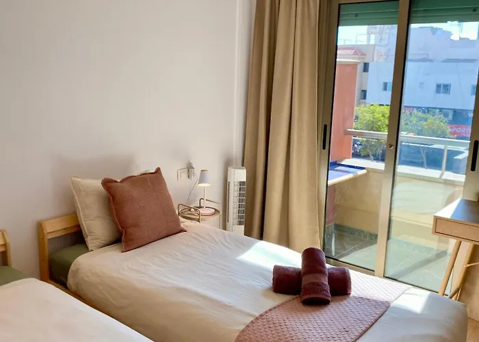 With Rooftop Pool - Tideview