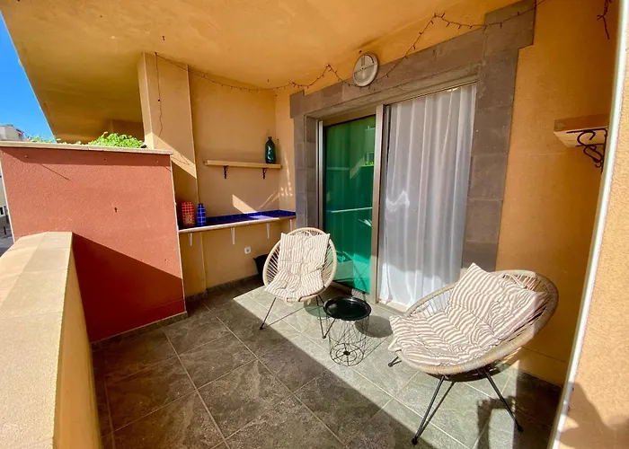 Apartment With Rooftop Pool - Tideview